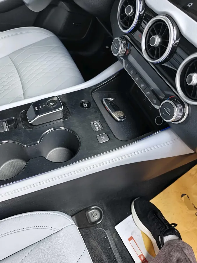 2023 ChangAn Eado 1.4T 160HP L4 7DCT,autocango,china used car exporter,china ev exporter,chinese used car exporter,chinese used ev exporter