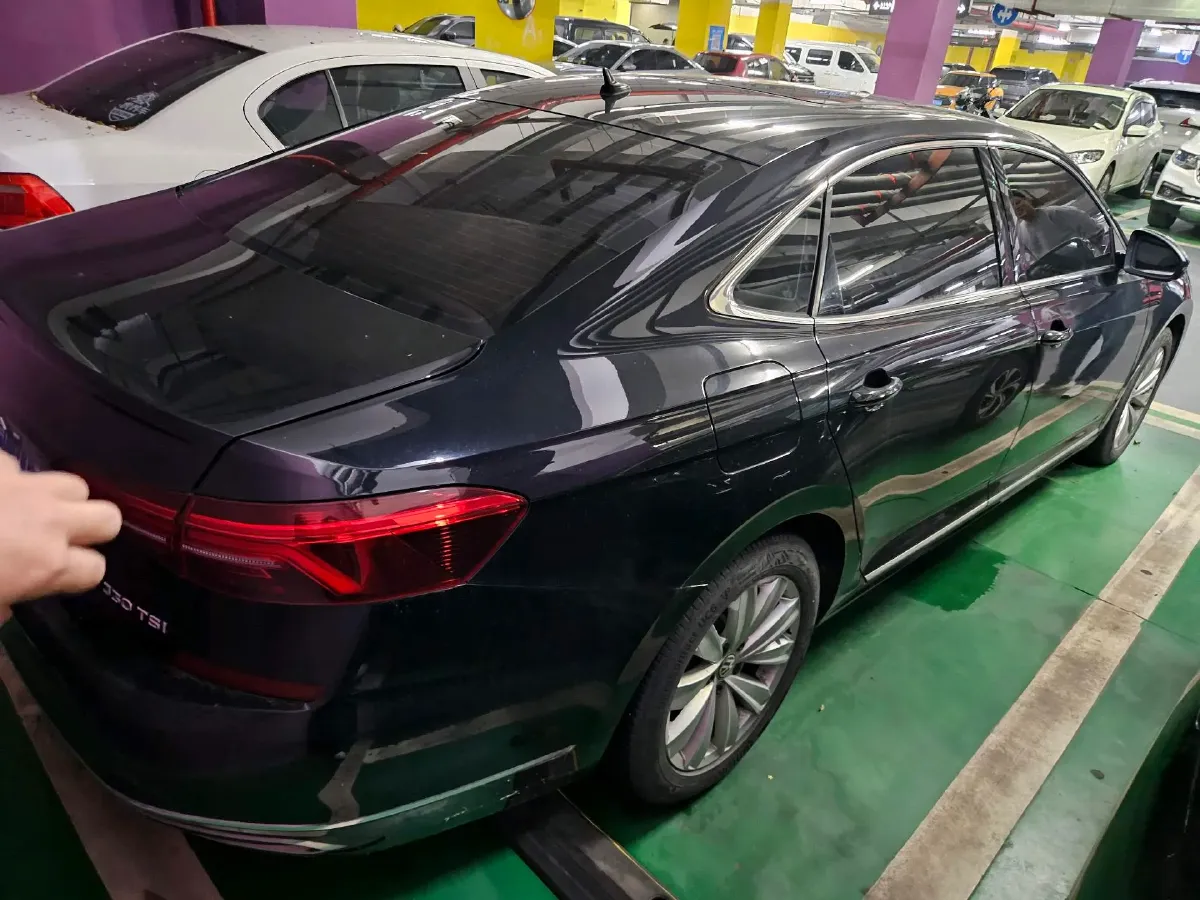 2019 Skoda Kodiak 2.0T 186HP L4 7DCT,autocango,china used car exporter,china ev exporter,chinese used car exporter,chinese used ev exporter