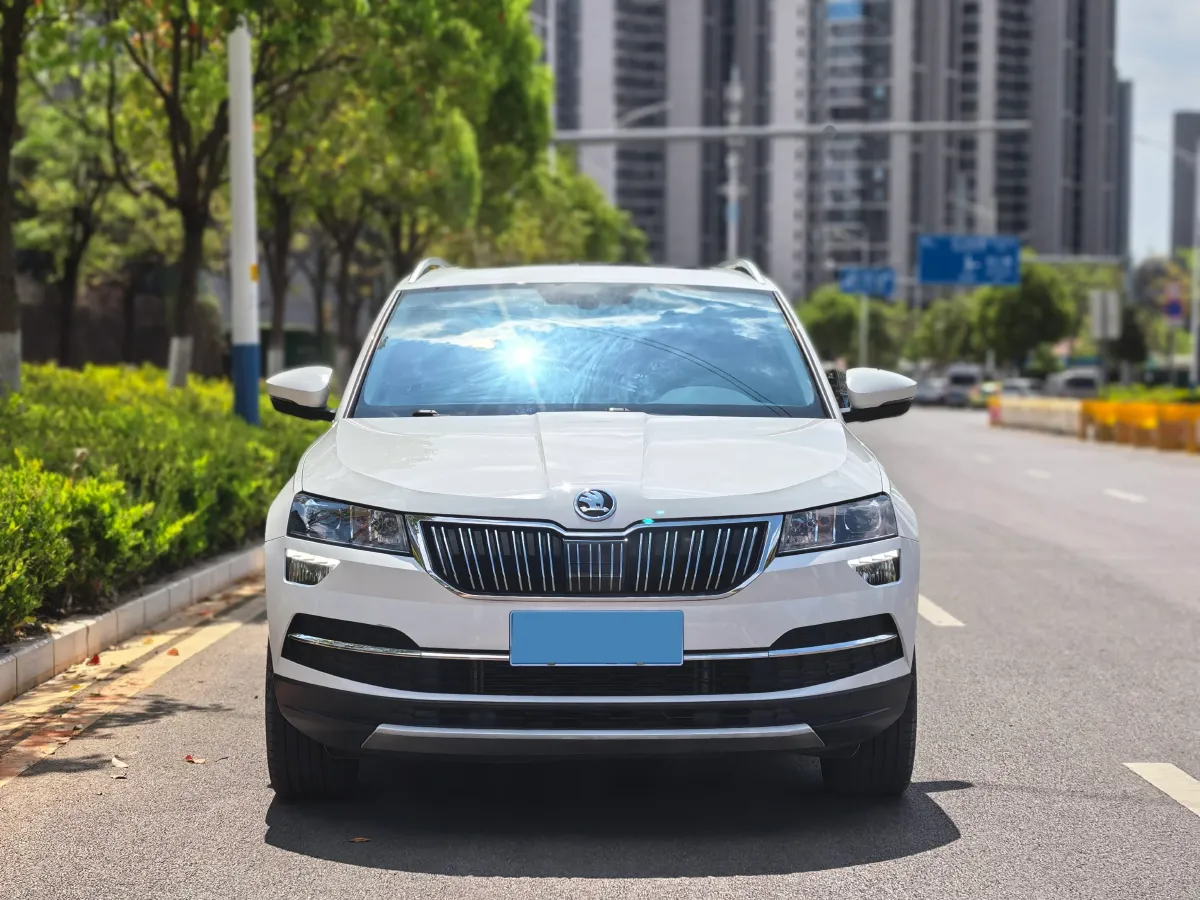 2019 Skoda Octavia 1.4T 150HP L4 7DCT,autocango,china used car exporter,china ev exporter,chinese used car exporter,chinese used ev exporter