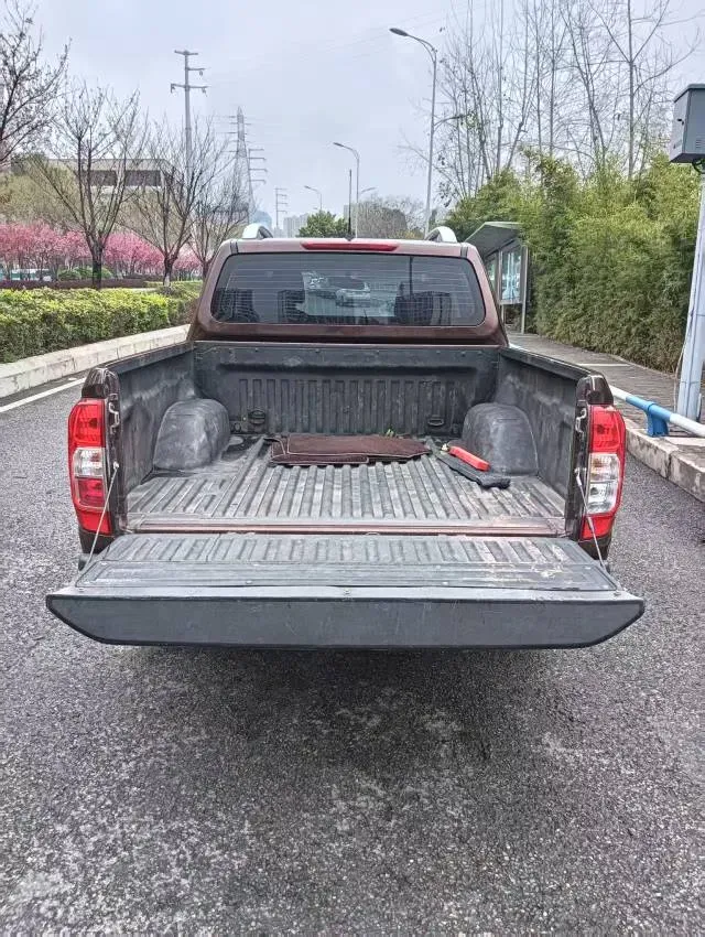 2019 Nissan Navara 2.5L 193HP L4 6MT,autocango,china used car exporter,china ev exporter,chinese used car exporter,chinese used ev exporter
