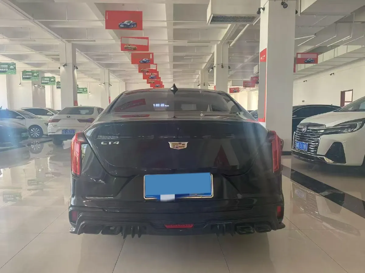2021 Cadillac CT4 2.0T 237HP L4 8AT,autocango,china used car exporter,china ev exporter,chinese used car exporter,chinese used ev exporter