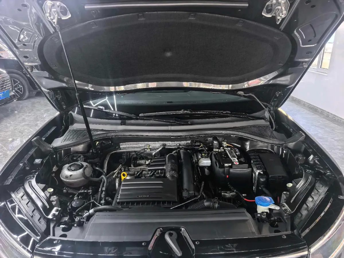 2022 Volkswagen Tayron 1.4T 150HP L4 7DCT,autocango,china used car exporter,china ev exporter,chinese used car exporter,chinese used ev exporter