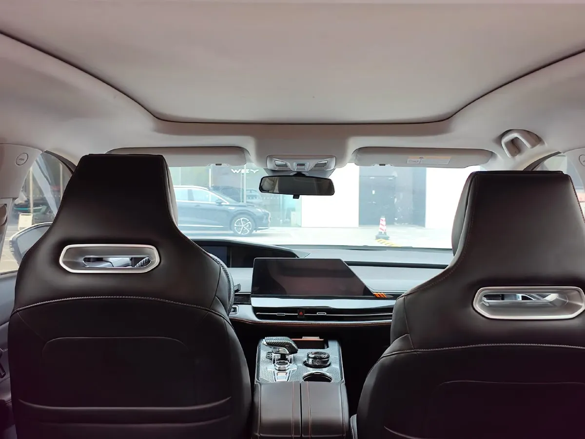 2021 ChangAn UNI-K 2.0T 233HP L4 8AT,autocango,china used car exporter,china ev exporter,chinese used car exporter,chinese used ev exporter