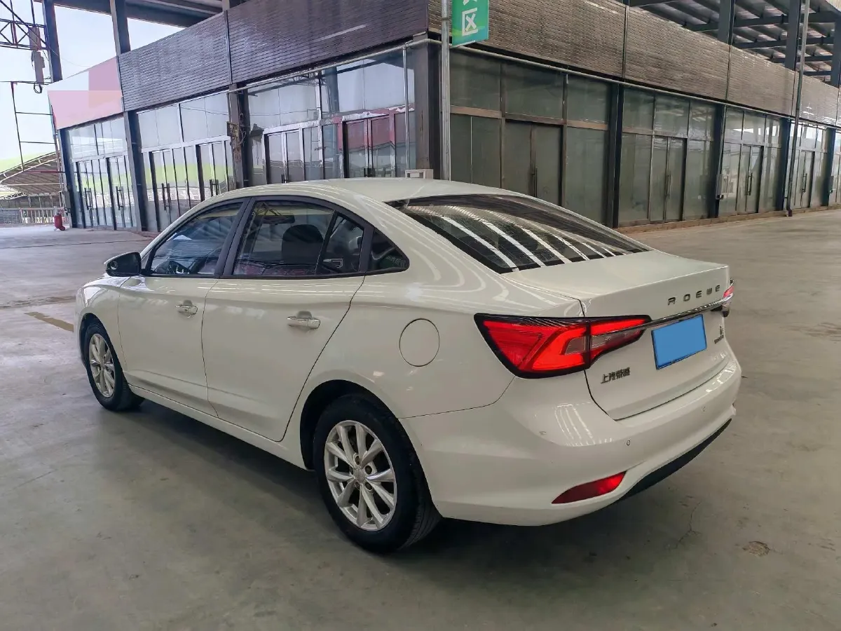 2020 Roewe i5 1.5L 120HP L4 CVT,autocango,china used car exporter,china ev exporter,chinese used car exporter,chinese used ev exporter