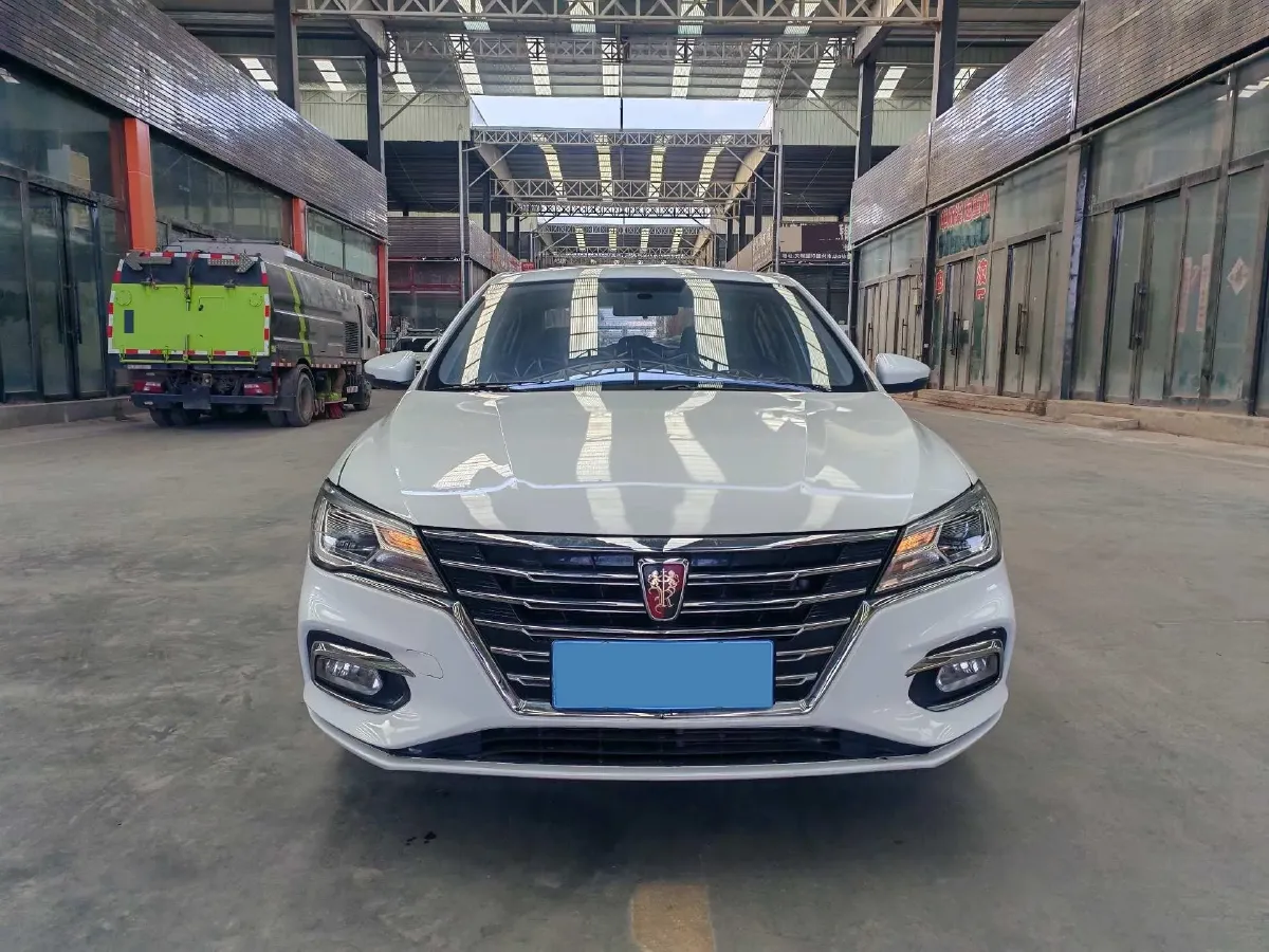 2020 Roewe i5 1.5L 120HP L4 CVT,autocango,china used car exporter,china ev exporter,chinese used car exporter,chinese used ev exporter