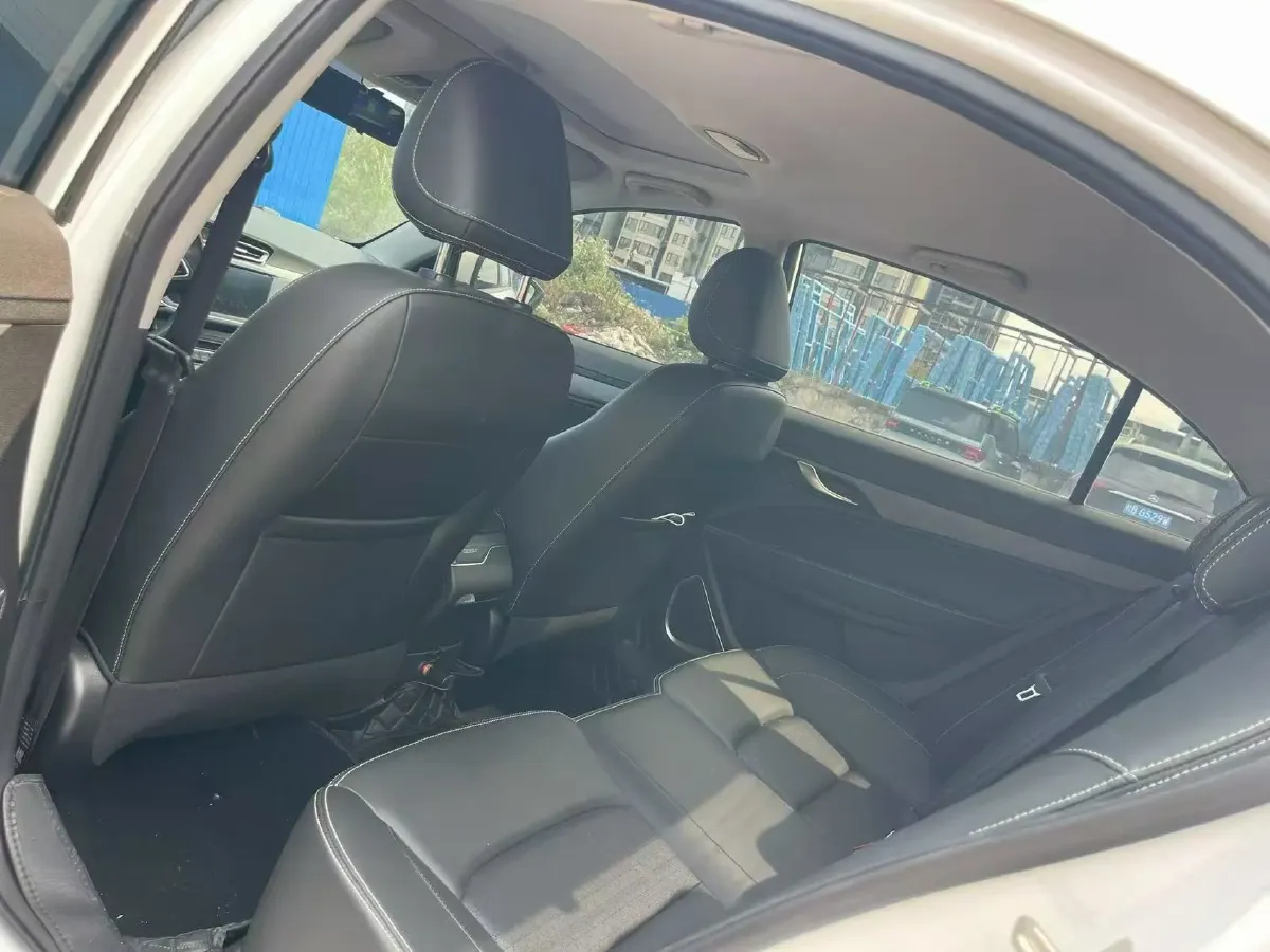 2021 Geely Emgrand 1.5L 109HP L4 CVT,autocango,china used car exporter,china ev exporter,chinese used car exporter,chinese used ev exporter