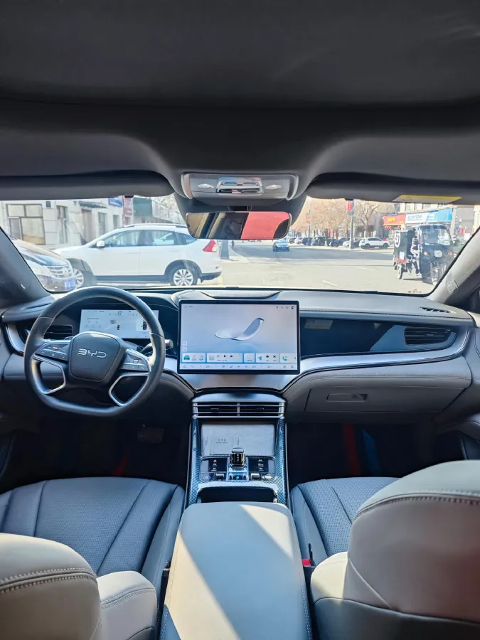 2025 BYD Seal07 DM-i 1.5L 101HP L4 E-CVT PHEV 17.6KWH,autocango,china used car exporter,china ev exporter,chinese used car exporter,chinese used ev exporter