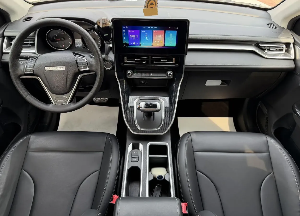 2021 Haval M6 1.5T 150HP L4 7DCT,autocango,china used car exporter,china ev exporter,chinese used car exporter,chinese used ev exporter