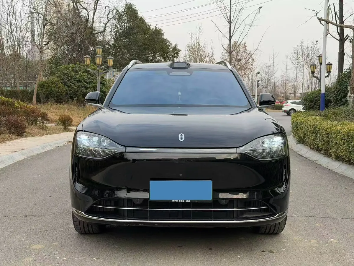 2025 AITO AITO M9 REEV 160HP REEV 52KWH,autocango,china used car exporter,china ev exporter,chinese used car exporter,chinese used ev exporter