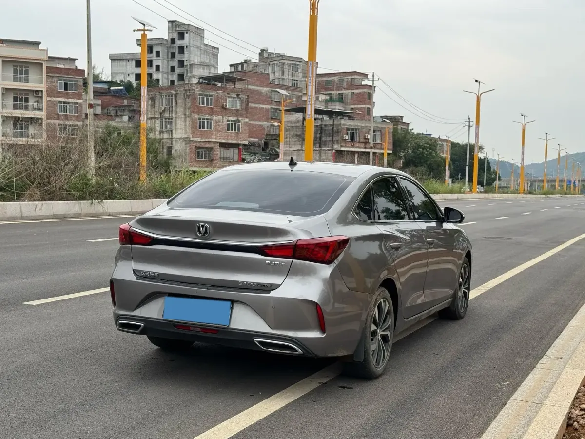 2021 ChangAn Eado 1.4T 160HP L4 7DCT,autocango,china used car exporter,china ev exporter,chinese used car exporter,chinese used ev exporter