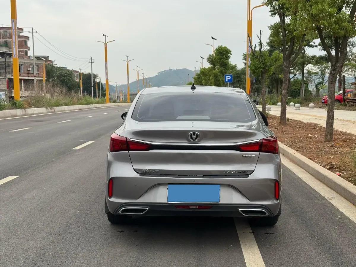 2021 ChangAn Eado 1.4T 160HP L4 7DCT,autocango,china used car exporter,china ev exporter,chinese used car exporter,chinese used ev exporter