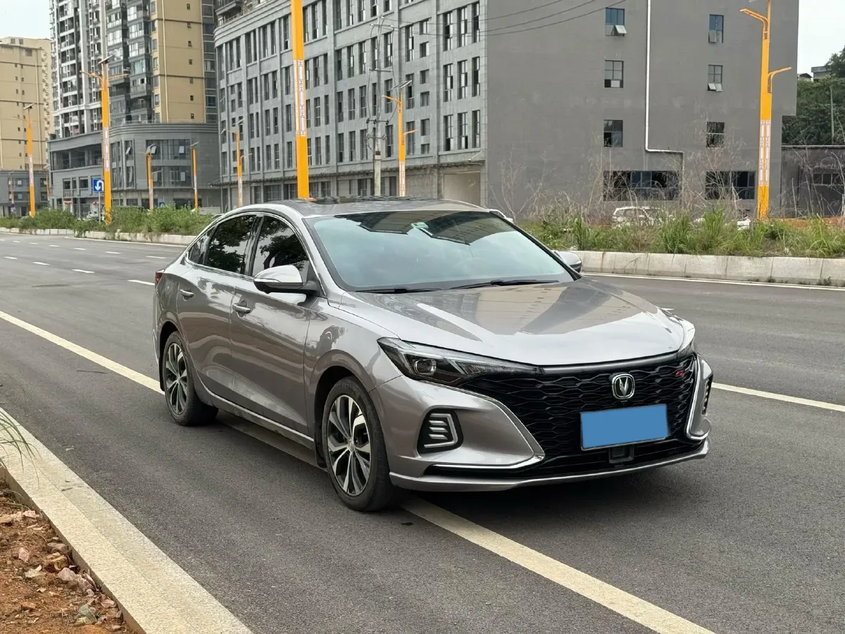 2021 ChangAn Eado 1.4T 160HP L4 7DCT,autocango,china used car exporter,china ev exporter,chinese used car exporter,chinese used ev exporter