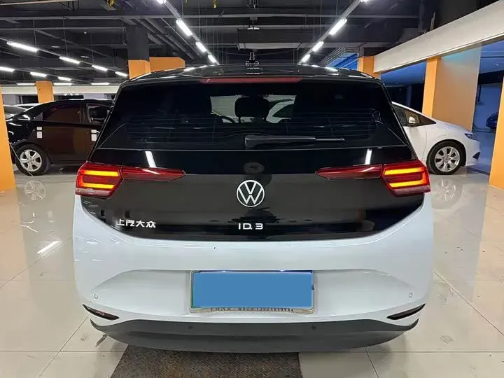 2023 Volkswagen ID.3 BEV 52.8KWH,autocango,china used car exporter,china ev exporter,chinese used car exporter,chinese used ev exporter