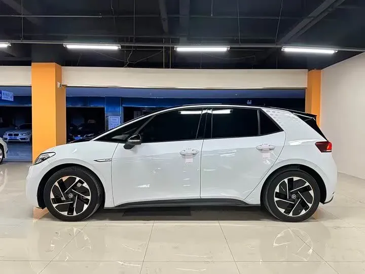 2023 Volkswagen ID.3 BEV 52.8KWH,autocango,china used car exporter,china ev exporter,chinese used car exporter,chinese used ev exporter