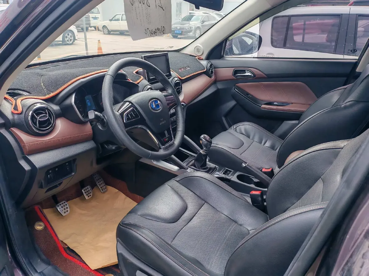 2016 BAIC ChangHe Q35 1.5L 116HP L4 5MT,autocango,china used car exporter,china ev exporter,chinese used car exporter,chinese used ev exporter