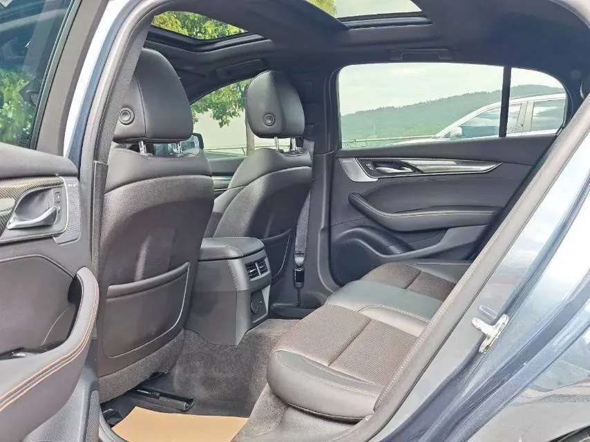 2020 Cadillac CT5 2.0T 241HP L4 10AT,autocango,china used car exporter,china ev exporter,chinese used car exporter,chinese used ev exporter