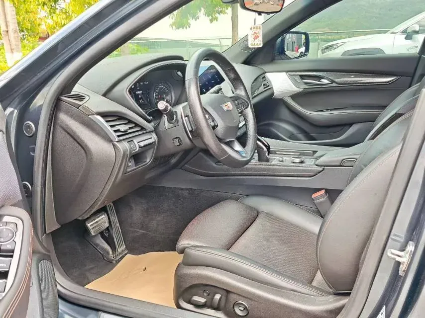 2020 Cadillac CT5 2.0T 241HP L4 10AT,autocango,china used car exporter,china ev exporter,chinese used car exporter,chinese used ev exporter