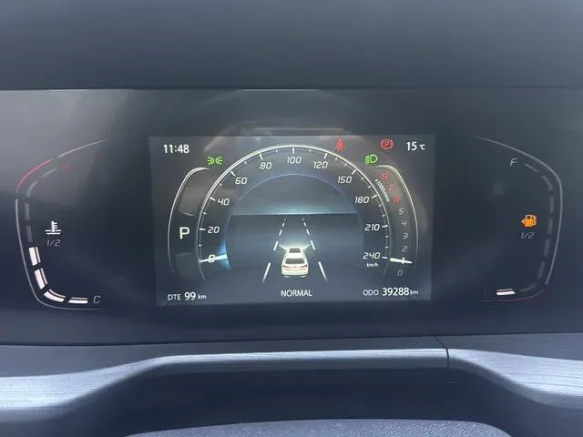 2021 ChangAn CS75 Plus 1.5T 178HP L4 6AT,autocango,china used car exporter,china ev exporter,chinese used car exporter,chinese used ev exporter