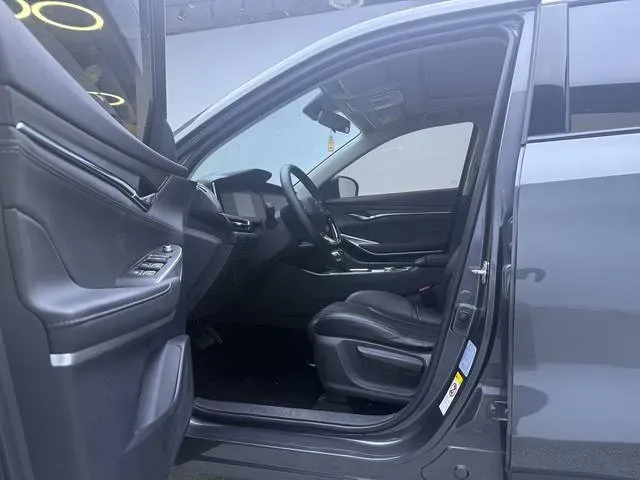 2021 ChangAn CS75 Plus 1.5T 178HP L4 6AT,autocango,china used car exporter,china ev exporter,chinese used car exporter,chinese used ev exporter