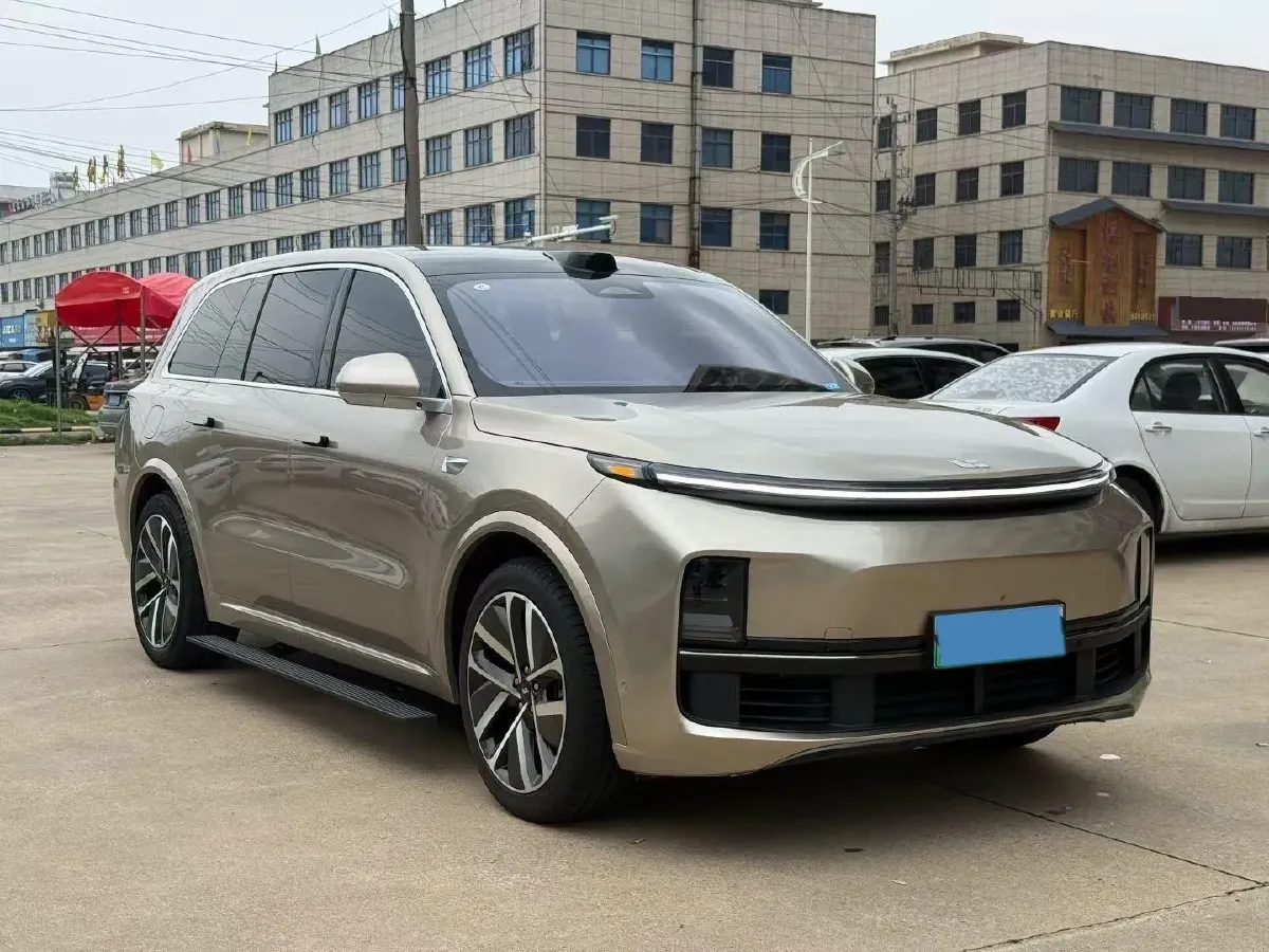 2022 Li L9 Range Extended 154HP REEV 42.6KWH,autocango,china used car exporter,china ev exporter,chinese used car exporter,chinese used ev exporter