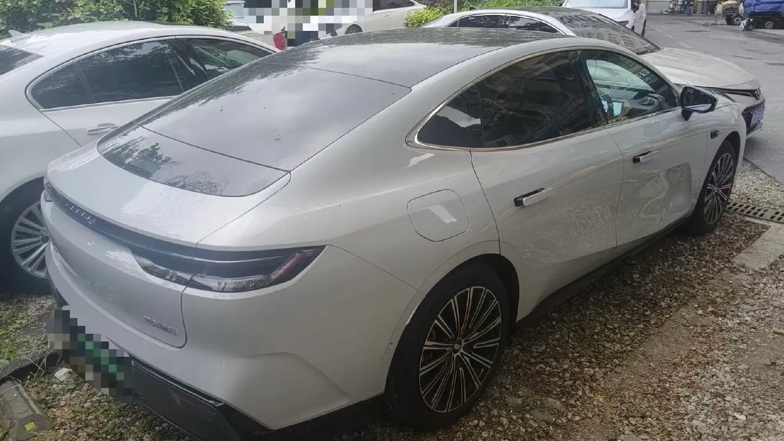 2025 Geely Galaxy Starshine 8 1.5L 112HP L4 1DHT PHEV,autocango,china used car exporter,china ev exporter,chinese used car exporter,chinese used ev exporter