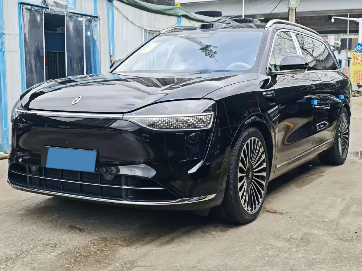 2025 AITO AITO M9 REEV 160HP REEV 52KWH,autocango,china used car exporter,china ev exporter,chinese used car exporter,chinese used ev exporter