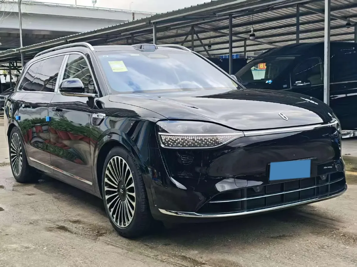 2025 AITO AITO M9 REEV 160HP REEV 52KWH,autocango,china used car exporter,china ev exporter,chinese used car exporter,chinese used ev exporter