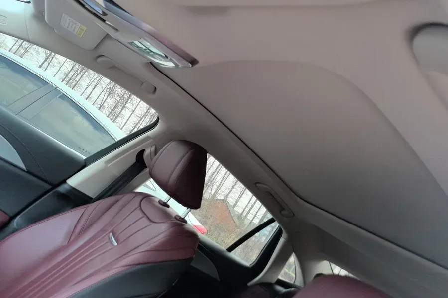 2024 HongQi H5 2.0T 224HP L4 8AT,autocango,china used car exporter,china ev exporter,chinese used car exporter,chinese used ev exporter