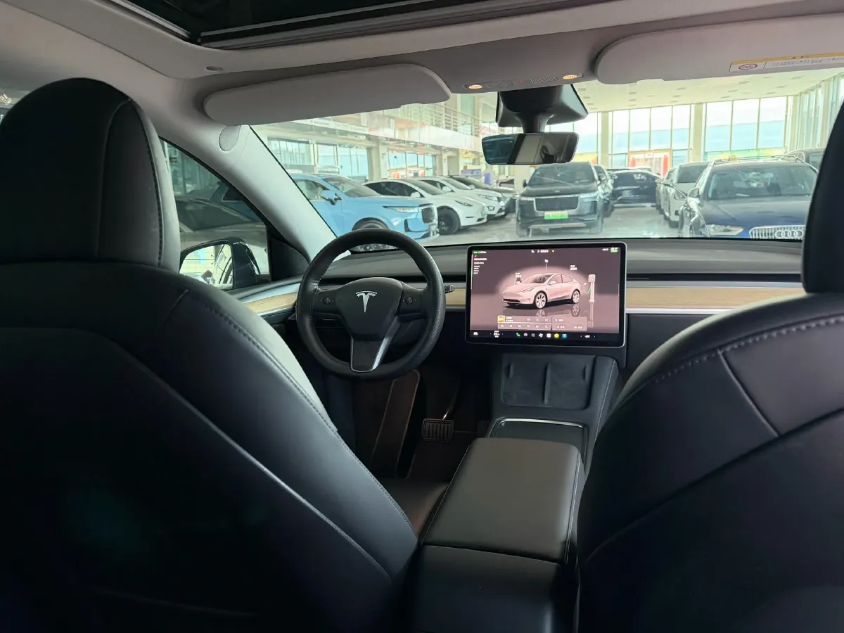 2022 Tesla Model Y BEV 60KWH,autocango,china used car exporter,china ev exporter,chinese used car exporter,chinese used ev exporter