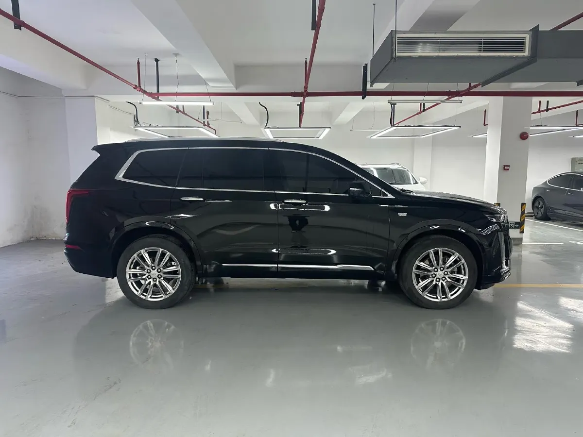 2021 Cadillac XT6 2.0T 237HP L4 9AT,autocango,china used car exporter,china ev exporter,chinese used car exporter,chinese used ev exporter