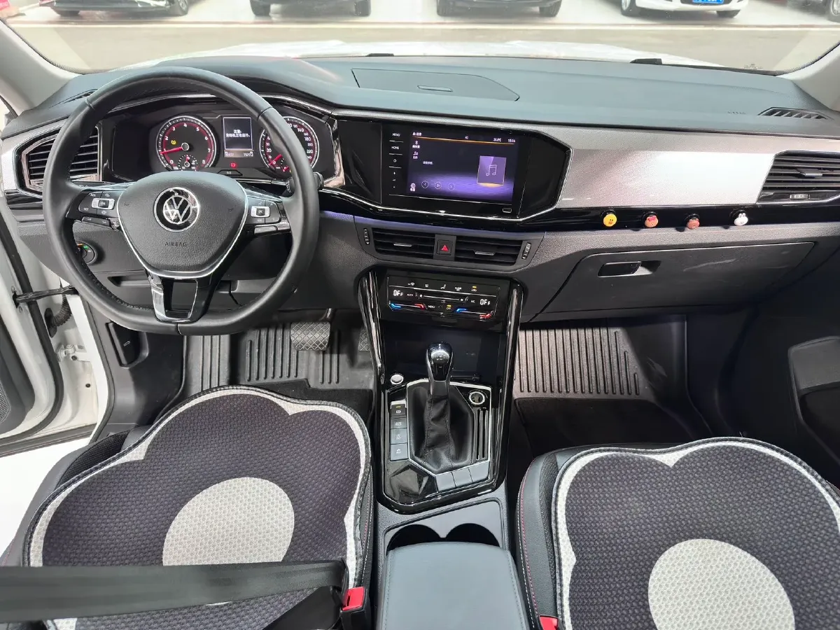 2021 Volkswagen Tayron 2.0T 186HP L4 7DCT,autocango,china used car exporter,china ev exporter,chinese used car exporter,chinese used ev exporter