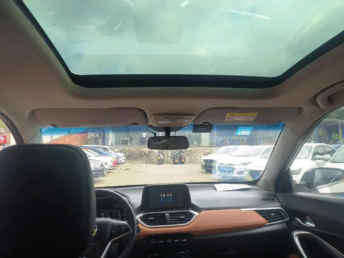 2017 HaiMa S5 Young Edition 1.6L 122HP L4 5MT,autocango,china used car exporter,china ev exporter,chinese used car exporter,chinese used ev exporter