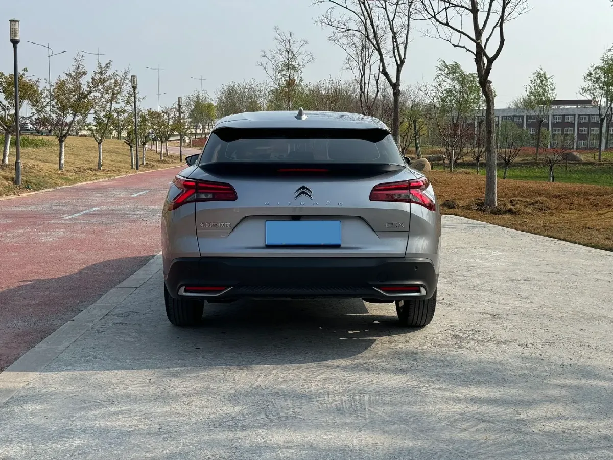 2022 Citroen C5 X 1.6T 175HP L4 8AT,autocango,china used car exporter,china ev exporter,chinese used car exporter,chinese used ev exporter