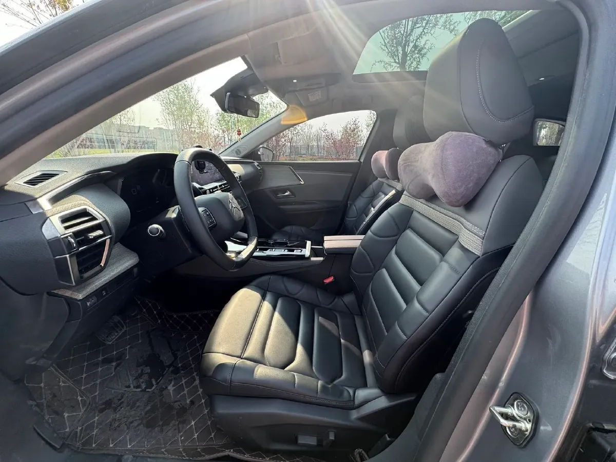 2022 Citroen C5 X 1.6T 175HP L4 8AT,autocango,china used car exporter,china ev exporter,chinese used car exporter,chinese used ev exporter