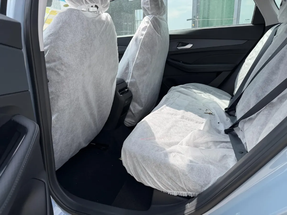 2024 Geely Binray 1.5T 181HP L4 7DCT,autocango,china used car exporter,china ev exporter,chinese used car exporter,chinese used ev exporter