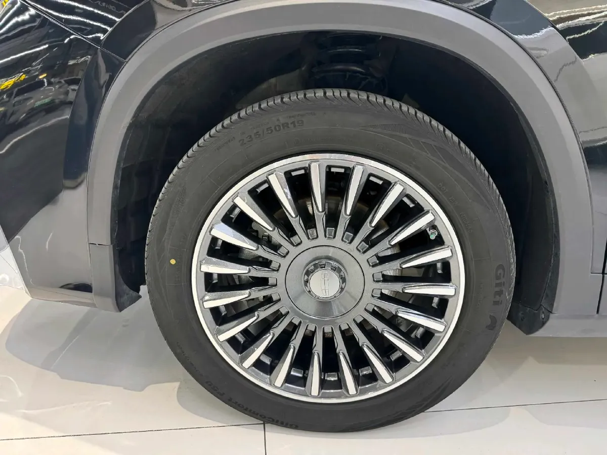 2024 Geely Okavango L 2.0T 218HP L4 7DCT,autocango,china used car exporter,china ev exporter,chinese used car exporter,chinese used ev exporter