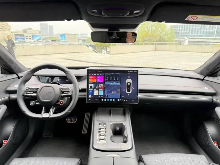 2024 MI SU7 BEV 101KWH,autocango,china used car exporter,china ev exporter,chinese used car exporter,chinese used ev exporter