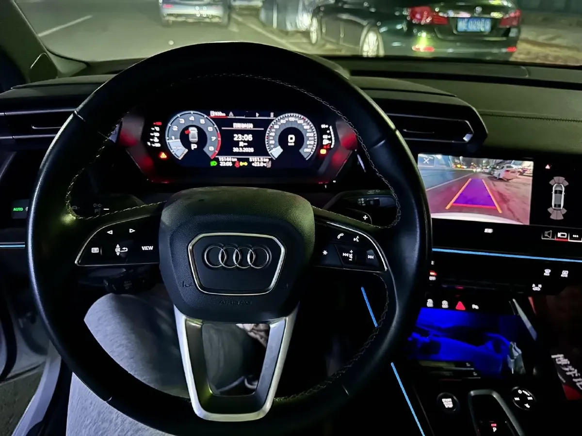 2025 Audi A3 1.5T 160HP L4 7DCT,autocango,china used car exporter,china ev exporter,chinese used car exporter,chinese used ev exporter