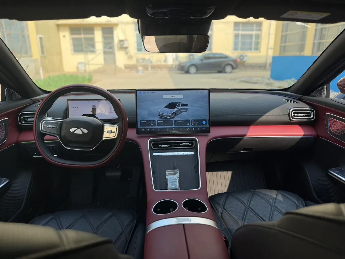 2025 Fulwin FulwinA9L 1.5T 156HP L4 1DHT PHEV,autocango,china used car exporter,china ev exporter,chinese used car exporter,chinese used ev exporter