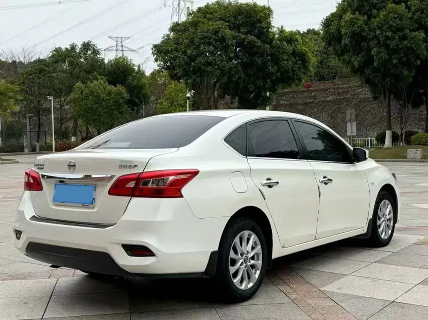 2022 Nissan Sylphy 1.6L 122HP L4 CVT,autocango,china used car exporter,china ev exporter,chinese used car exporter,chinese used ev exporter