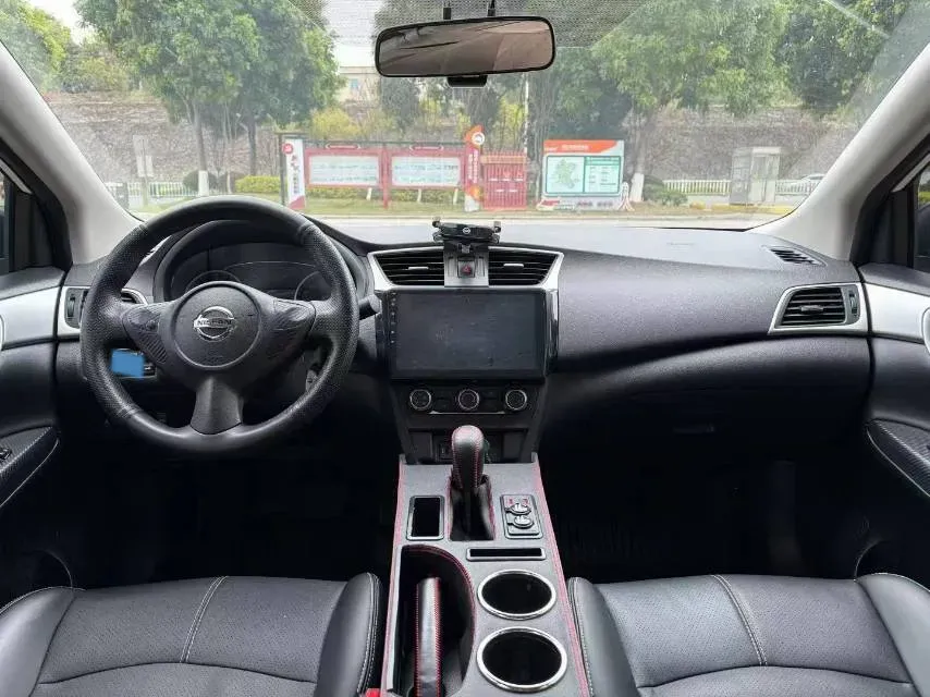 2022 Nissan Sylphy 1.6L 122HP L4 CVT,autocango,china used car exporter,china ev exporter,chinese used car exporter,chinese used ev exporter