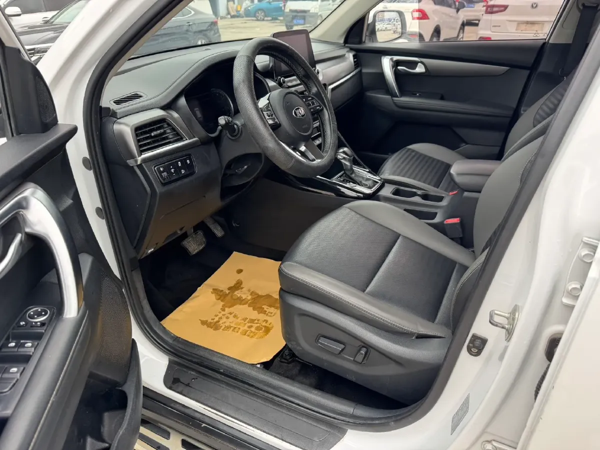 2018 Kia Sportage R 2.0L 160HP L4 6AT,autocango,china used car exporter,china ev exporter,chinese used car exporter,chinese used ev exporter