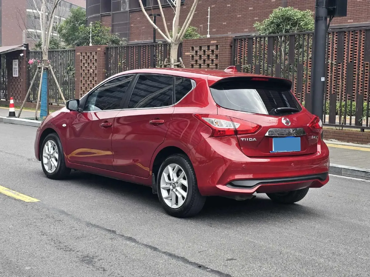 2021 Nissan Tiida 1.6L 122HP L4 CVT,autocango,china used car exporter,china ev exporter,chinese used car exporter,chinese used ev exporter