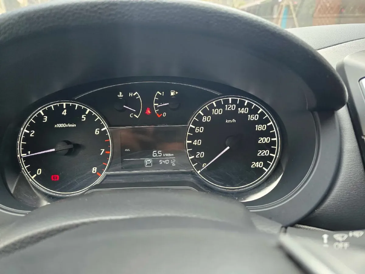 2021 Nissan Tiida 1.6L 122HP L4 CVT,autocango,china used car exporter,china ev exporter,chinese used car exporter,chinese used ev exporter