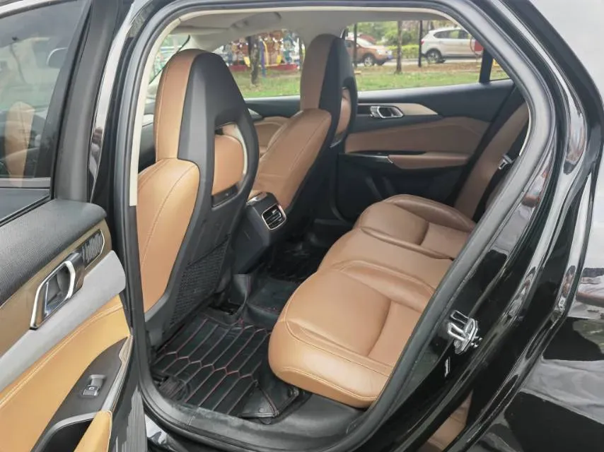 2019 Qoros 5 1.6T 197HP L4 7DCT,autocango,china used car exporter,china ev exporter,chinese used car exporter,chinese used ev exporter