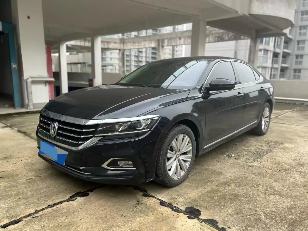 2019 Skoda Kodiak 2.0T 186HP L4 7DCT,autocango,china used car exporter,china ev exporter,chinese used car exporter,chinese used ev exporter