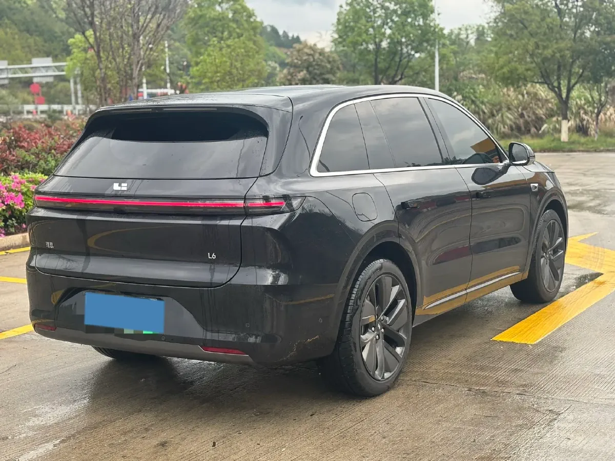 2024 Li L6 Range Extended 154HP L4 REEV 36.8KWH,autocango,china used car exporter,china ev exporter,chinese used car exporter,chinese used ev exporter