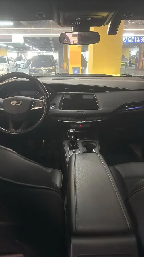 2021 Cadillac XT4 2.0T 237HP L4 9AT,autocango,china used car exporter,china ev exporter,chinese used car exporter,chinese used ev exporter