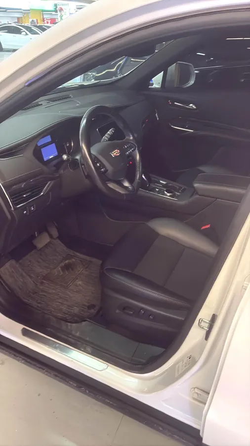 2021 Cadillac XT4 2.0T 237HP L4 9AT,autocango,china used car exporter,china ev exporter,chinese used car exporter,chinese used ev exporter