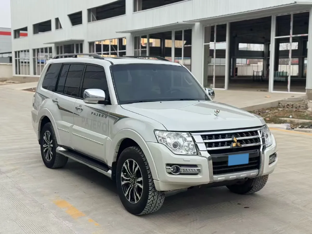 2017 Honda Jade 1.8L 141HP L4 5AT,autocango,china used car exporter,china ev exporter,chinese used car exporter,chinese used ev exporter